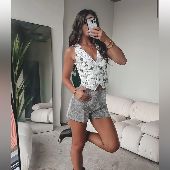 TRUE TO IT WESTERN COWBOY PRINT TOP - Picture 4 of 8